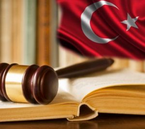 وکیل پایه یک دادگستری در استانبول
