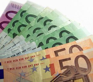 اقامت تمکن مالی اتریش