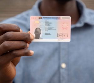 شرایط تمدید اقامت فرانسه